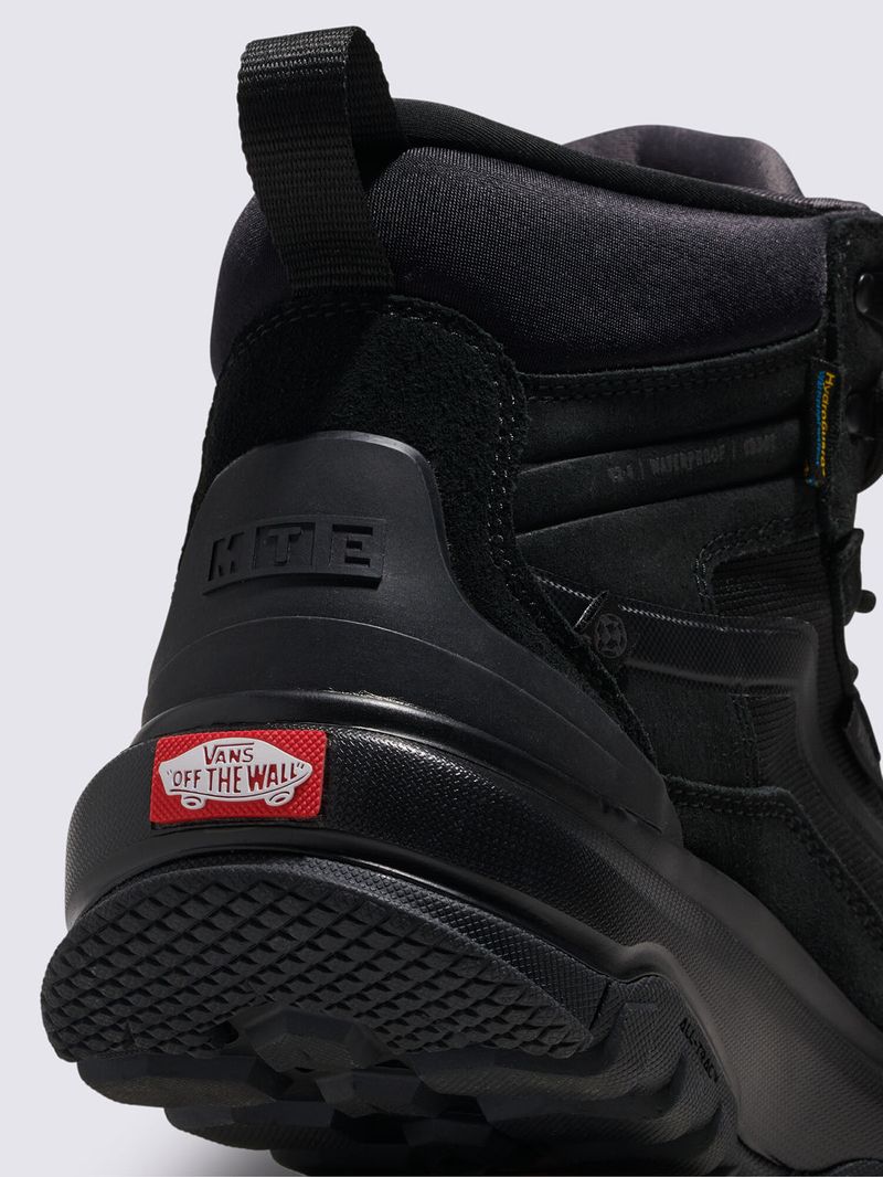 ZAPATILLA-C-CANA-UNISEX-MTE-CRESTLINE-WATERP-NEGRO-VANS