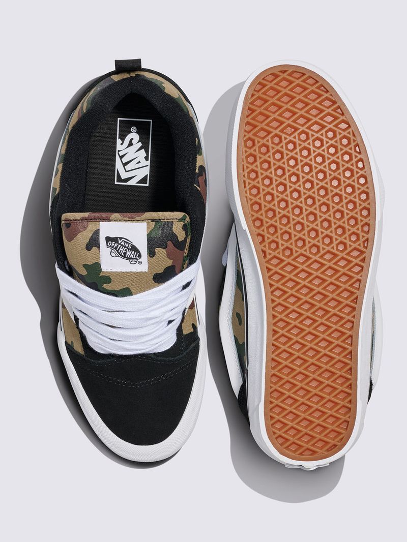 ZAPATILLA-UNISEX-Knu-Skool-NEGRO-VANS