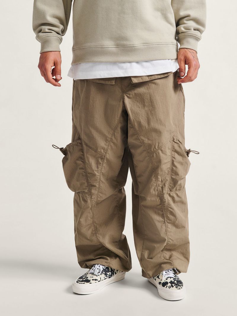 PANTALON-HOMBRE-LX-CANOPY-PARACHUTE--CAFE-VANS