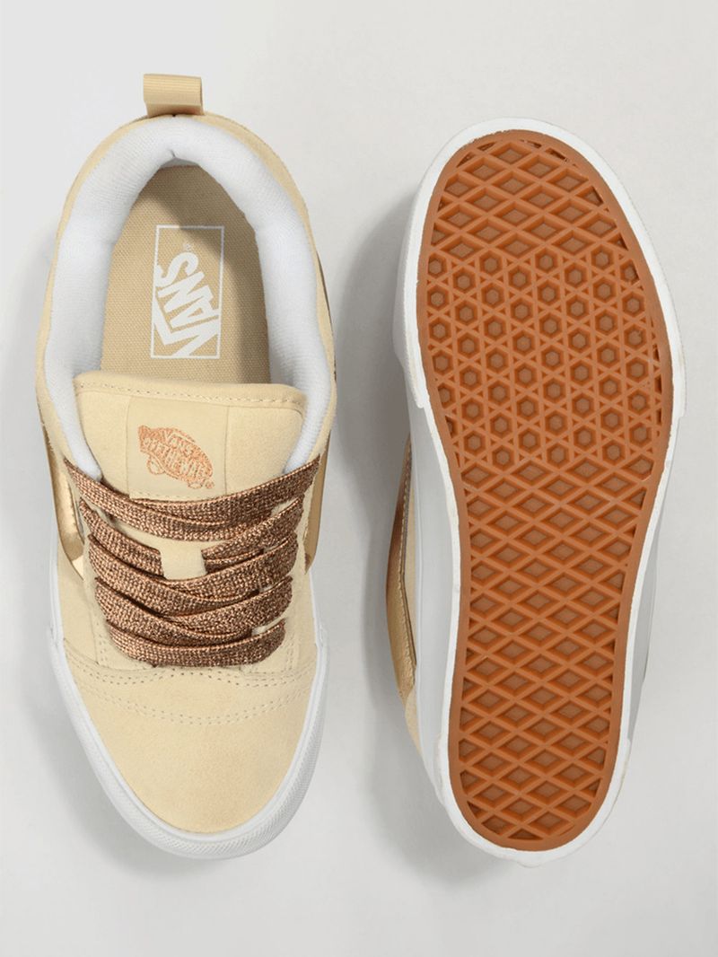 Zapatilla-Casual-Mujer-Knu-Stack-Crema-Vans