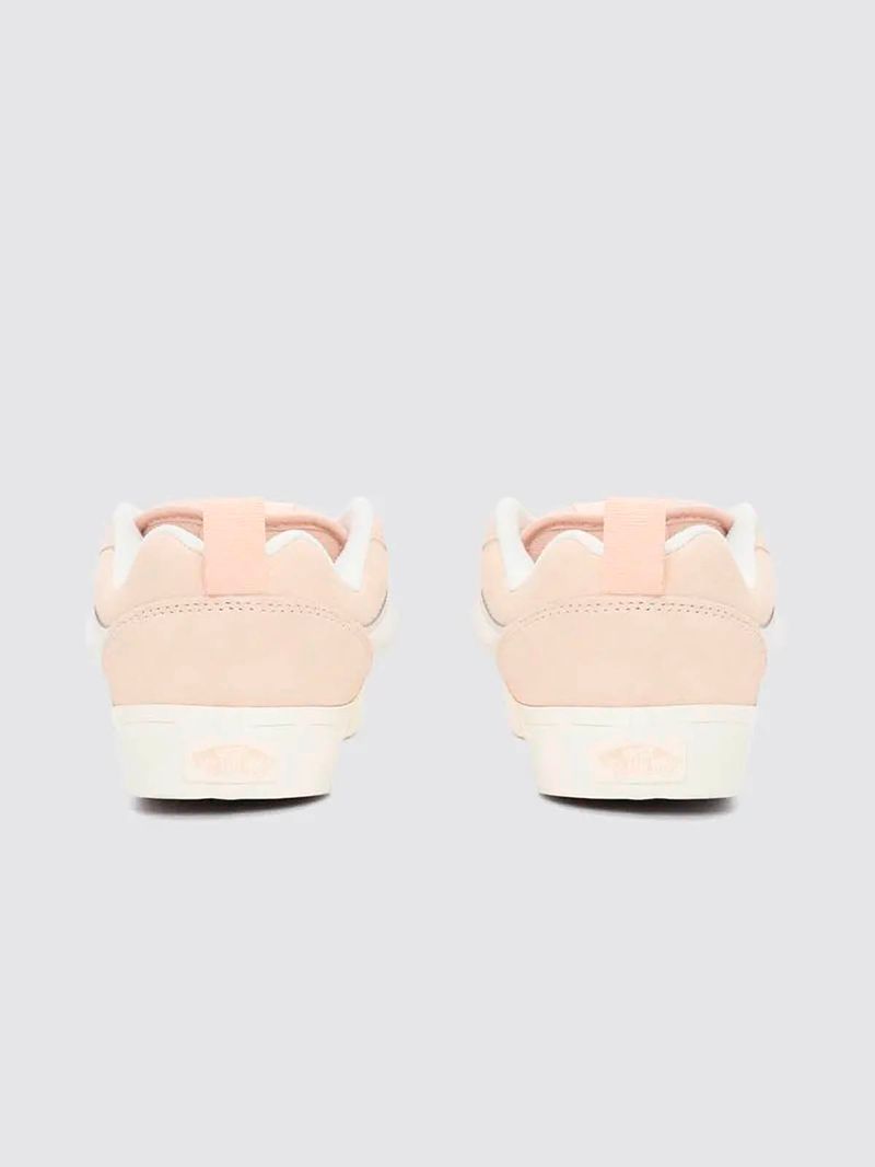 ZAPATILLA-MUJER-Knu-Skool-ROSADO-VANS