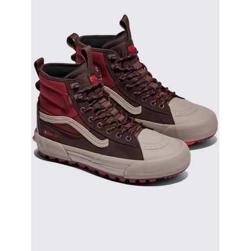 Zapatilla Casual Unisex MTE Sk8-Hi Gore-tex Chocolate Vans