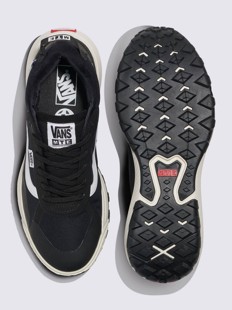 Zapatilla-Urbana-Unisex-Mte-Crosspath-Negro-Vans