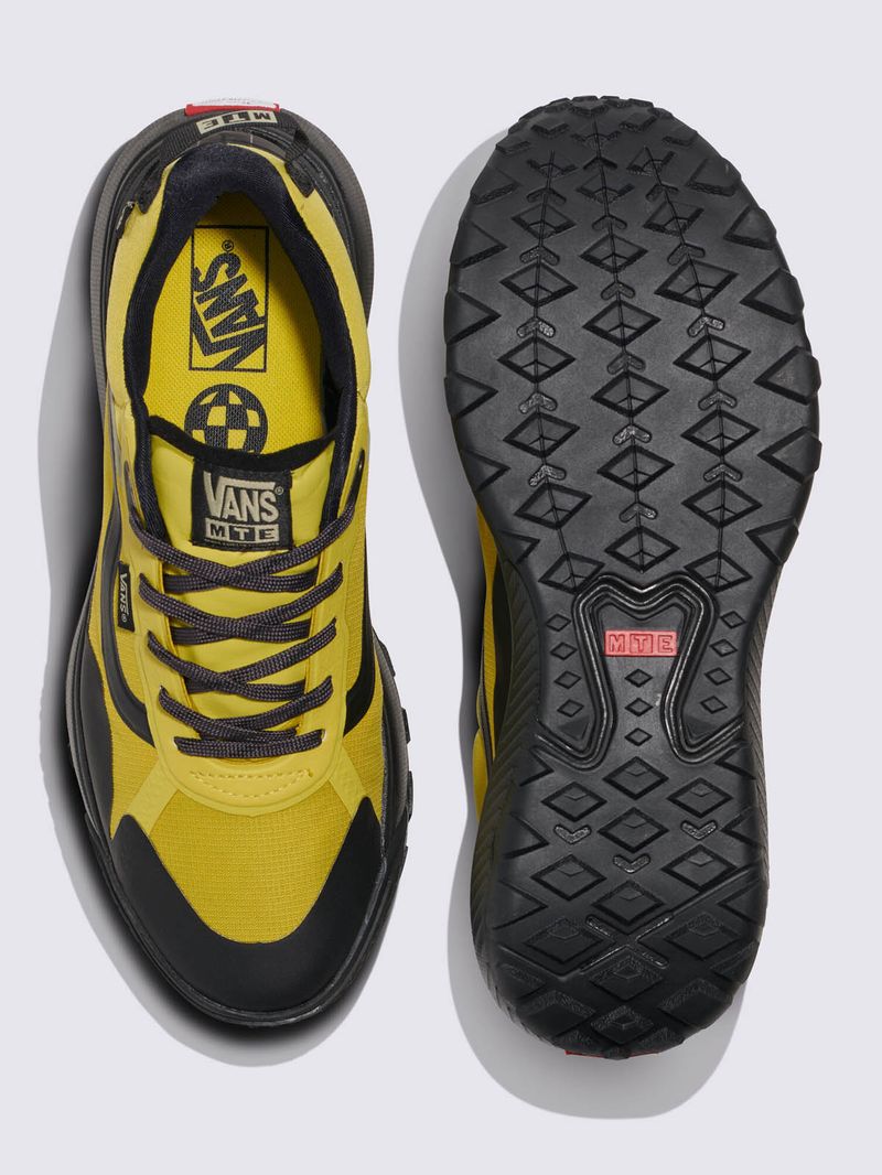 Zapatilla-Urbana-Unisex-Mte-Crosspath-Amarillo-Vans