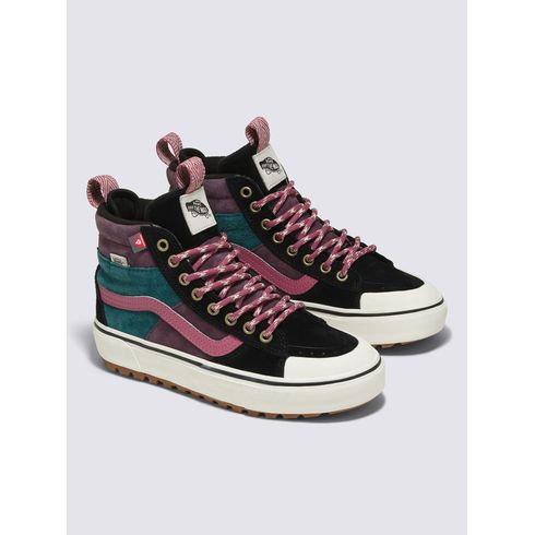 Zapatilla Outdoor Unisex SK8-Hi MTE-2 Morado Vans