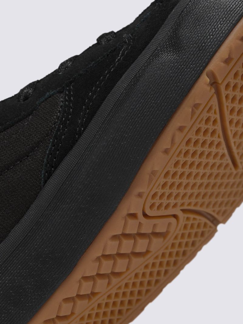 Zapatilla Unisex The Lizzie Negro Vans