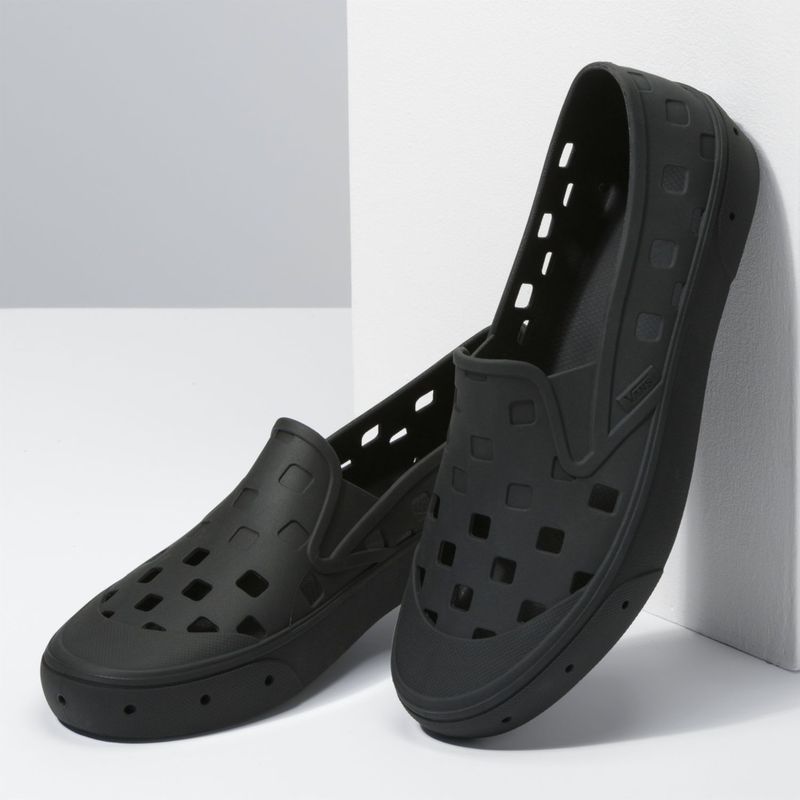 Zapatillas-Ua-Trek-Slip-On-Black
