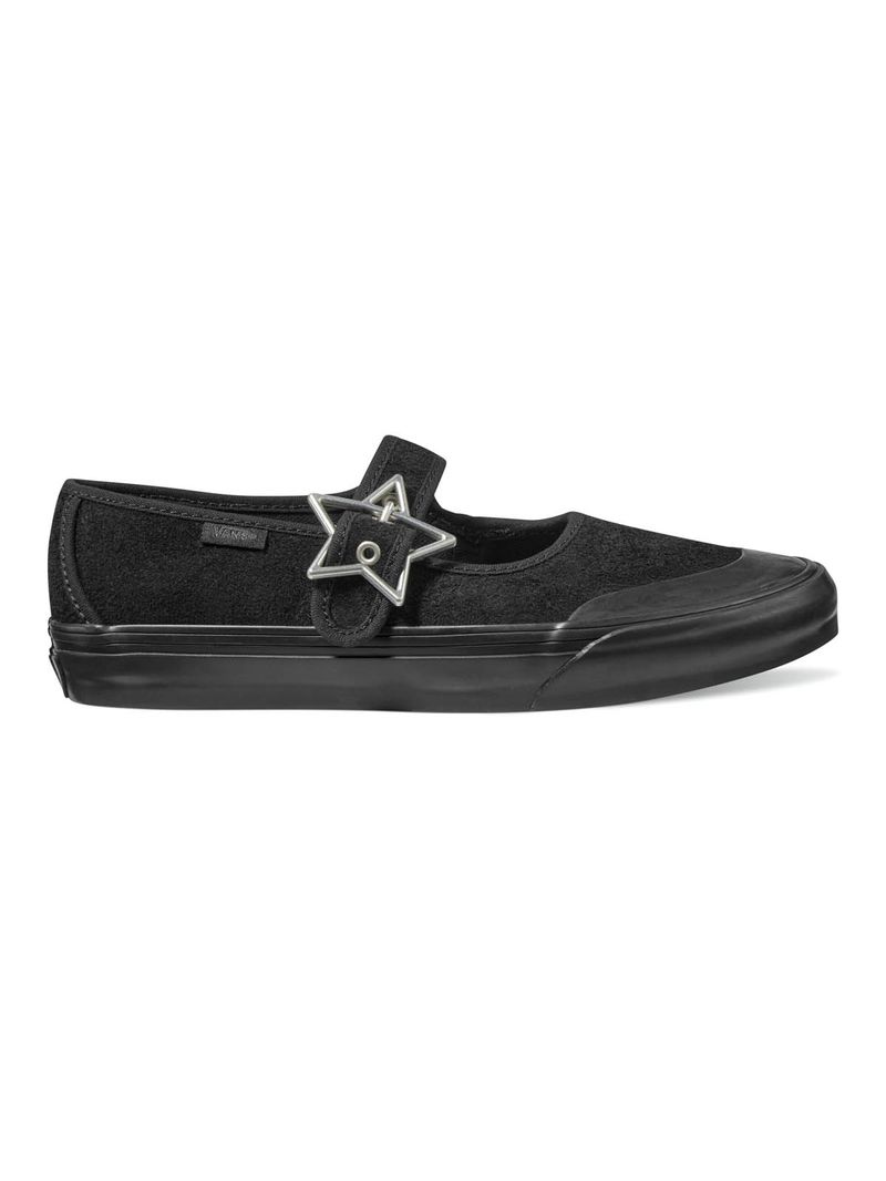 ZAPATILLA-UNISEX-MARY-JANE-NEGRO-VANS