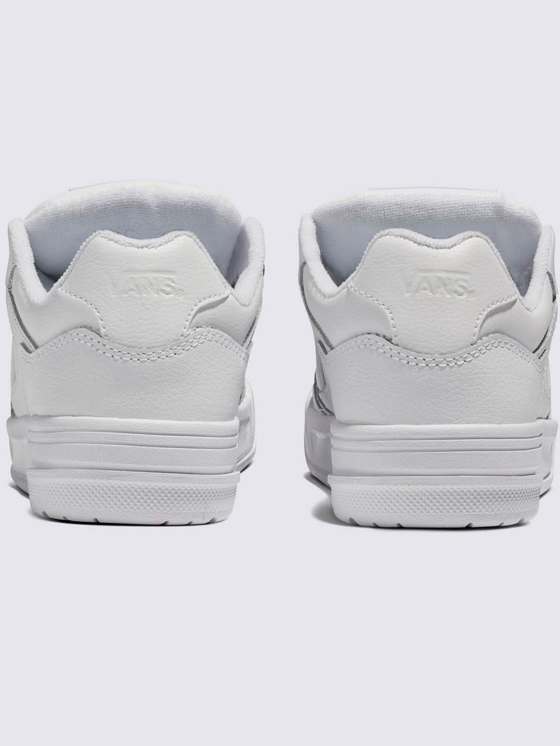Zapatilla-Urbana-Unisex-Upland-Blanco-Vans
