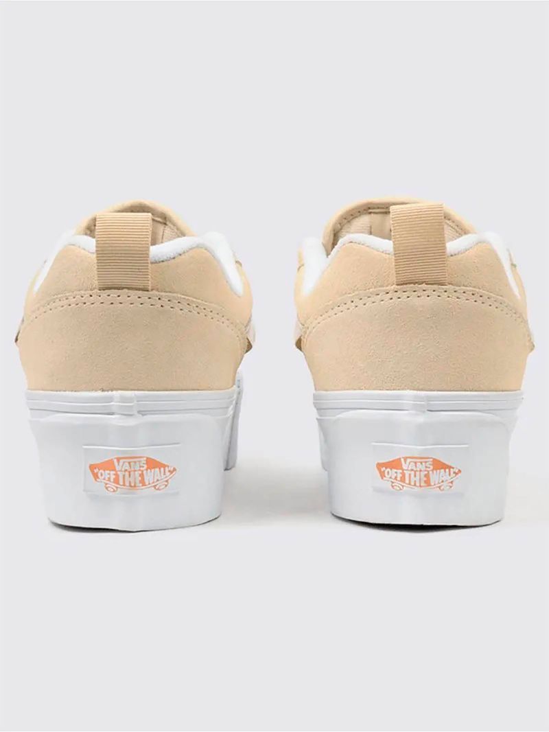 Zapatilla-Casual-Mujer-Knu-Stack-Crema-Vans