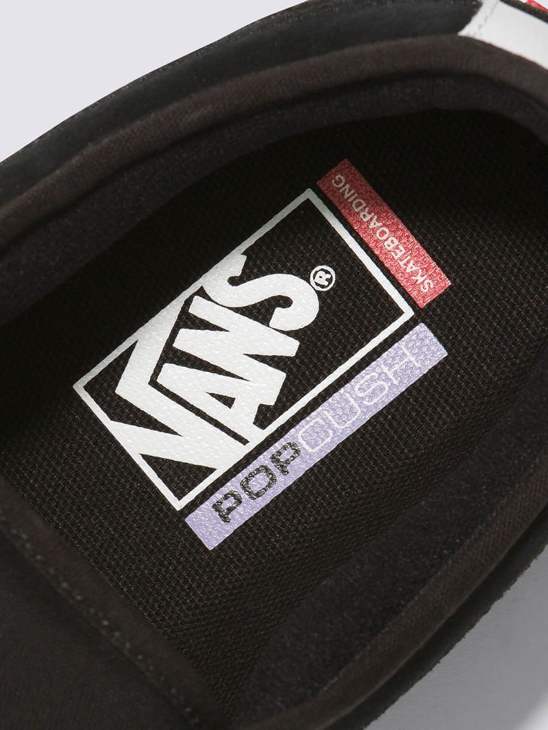 Zapatilla-Skate-Unisex-Chukka-Low-Sidestripe-Negro-Vans