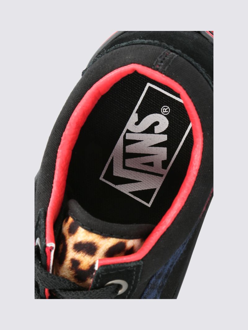 Zapatilla-Urbana-Mujer-Old-Skool-Negro-Vans