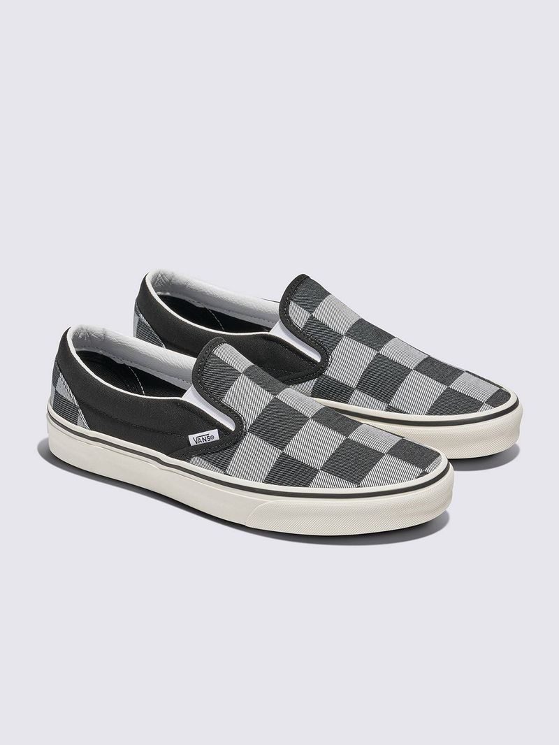 ZAPATILLA-UNISEX-Classic-Slip-On-GRIS-VANS