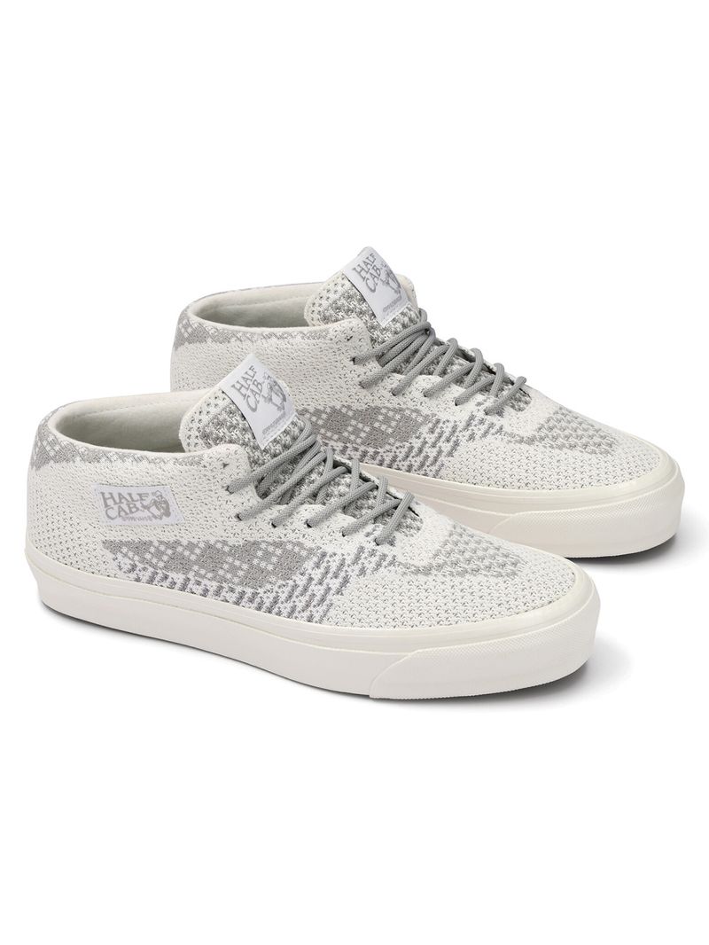 ZAPATILLA-HOMBRE-LX-HALF-CAB-33-EK-GRIS-VANS