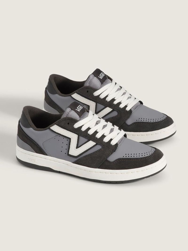 ZAPATILLA-HOMBRE-Lowland-2.0-GRIS-VANS