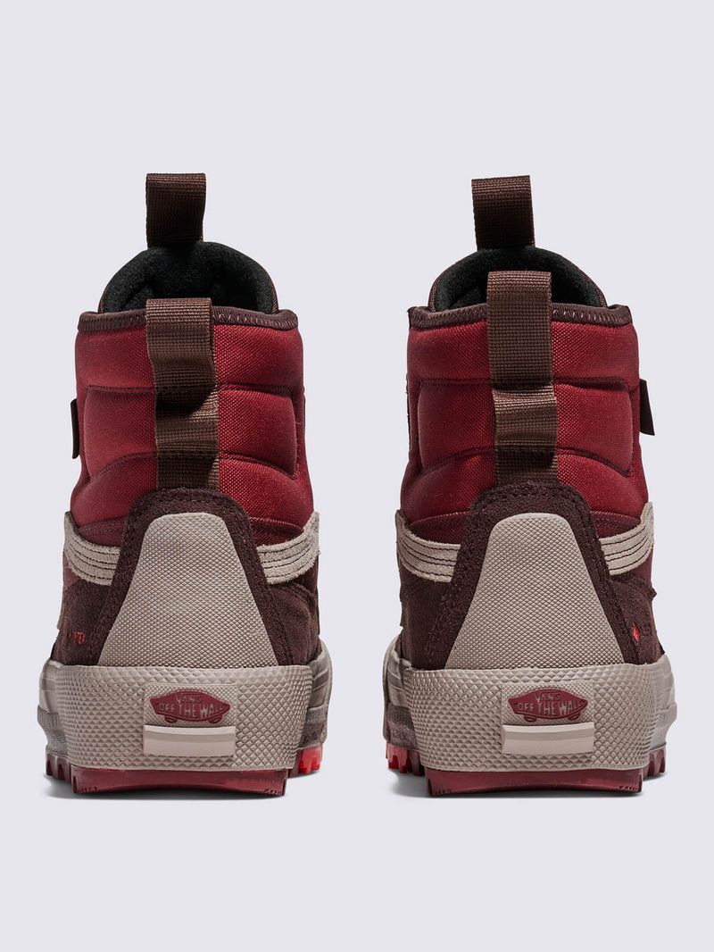 Zapatilla Casual Unisex MTE Sk8-Hi Gore-tex Chocolate Vans