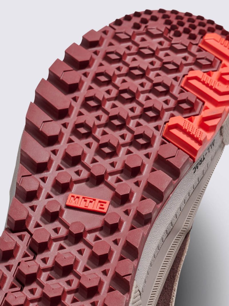 Zapatilla Casual Unisex MTE Sk8-Hi Gore-tex Chocolate Vans