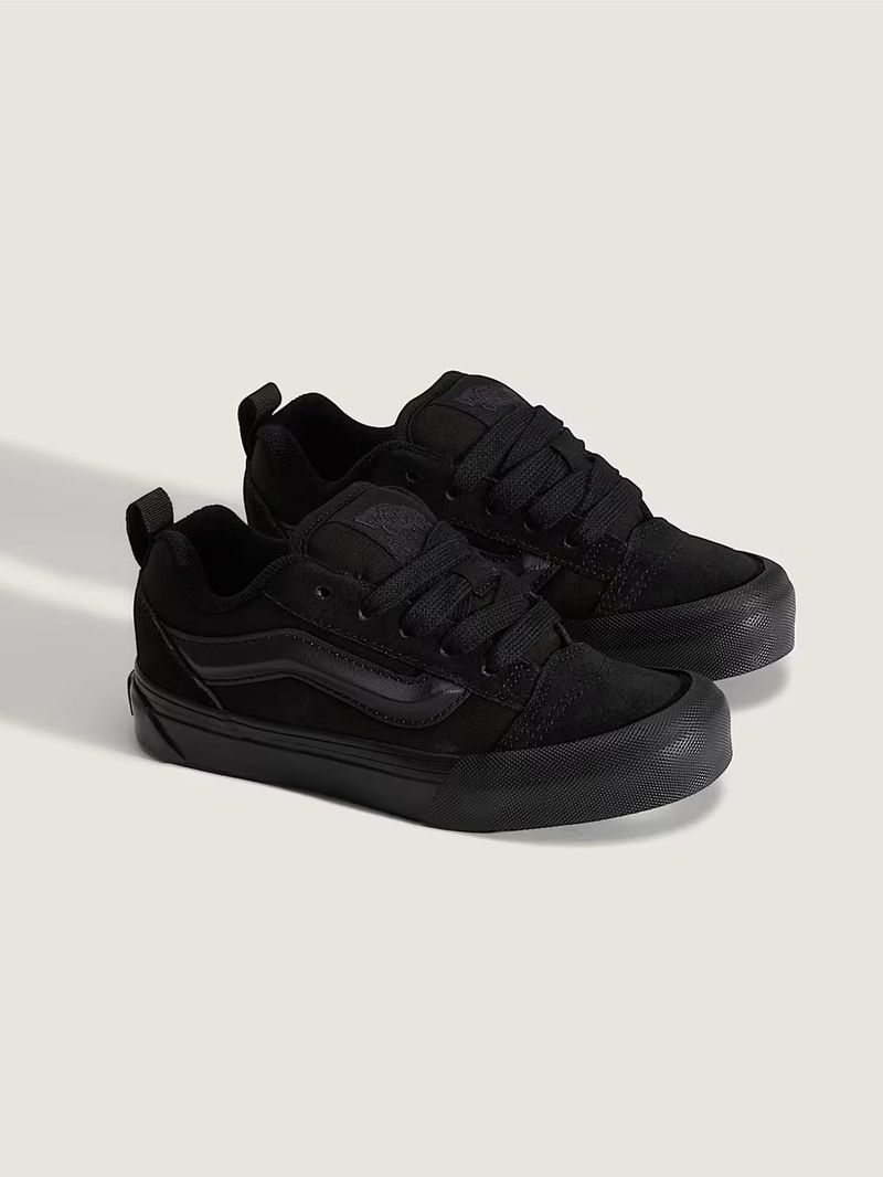 ZAPATILLA-NINO-YT-Knu-Skool-NEGRO-VANS