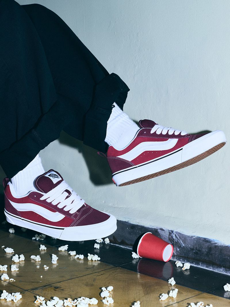 ZAPATILLA-UNISEX-Knu-Skool-ROJO-VANS