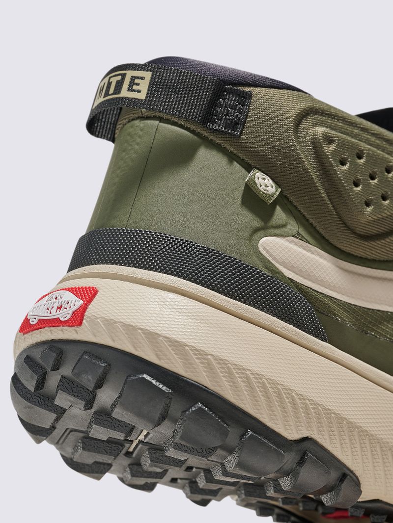 Zapatilla-C-Cana-Unisex-MTE-Crosspath-Mid-Verde-Vans