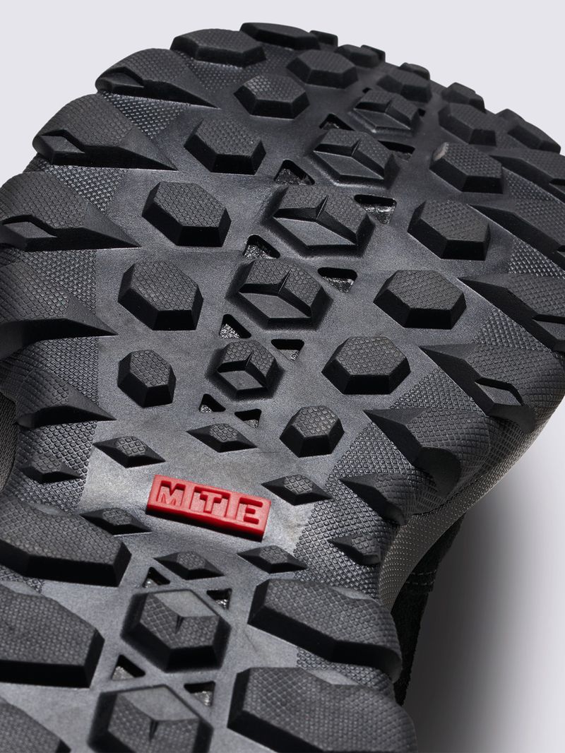 Zapatilla-C-Cana-Unisex-MTE-Crestline-Waterp-Negro-Vans