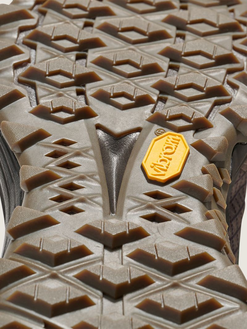 Zapatilla Unisex MTE Crosspath XC Gris Vans